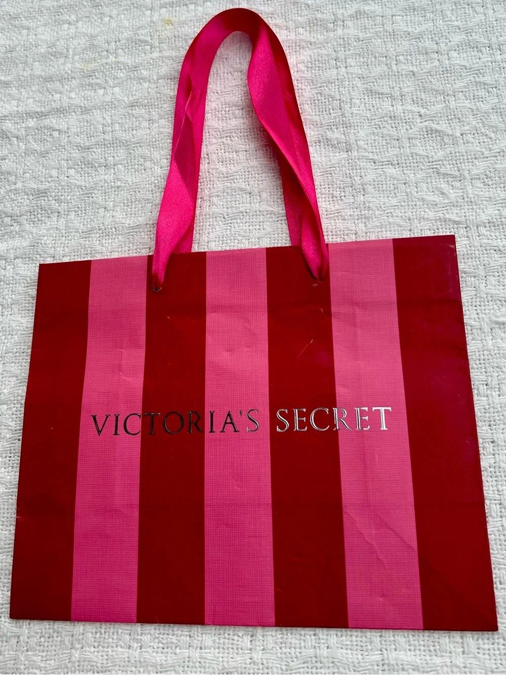 VICTORIA'S SECRET GIFT BAG and BOX BUNDLE